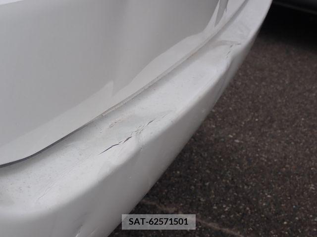 Toyota VOXY 2013-07 380433-29