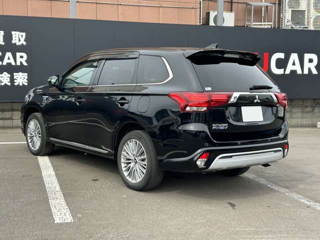 Mitsubishi OUTLANDER PHEV 2019-08 11024-14