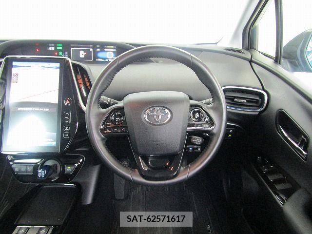 Toyota PRIUS 2019-03 281755-13