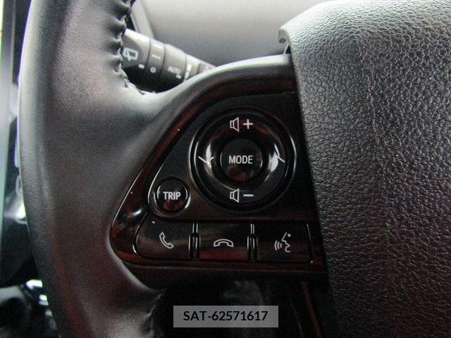 Toyota PRIUS 2019-03 281755-15