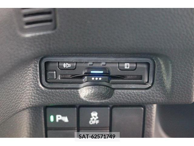 Honda N BOX CUSTOM 2022-02 279029-4