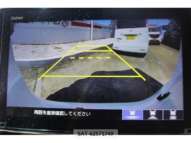 Honda N BOX CUSTOM 2022-02 279029-3