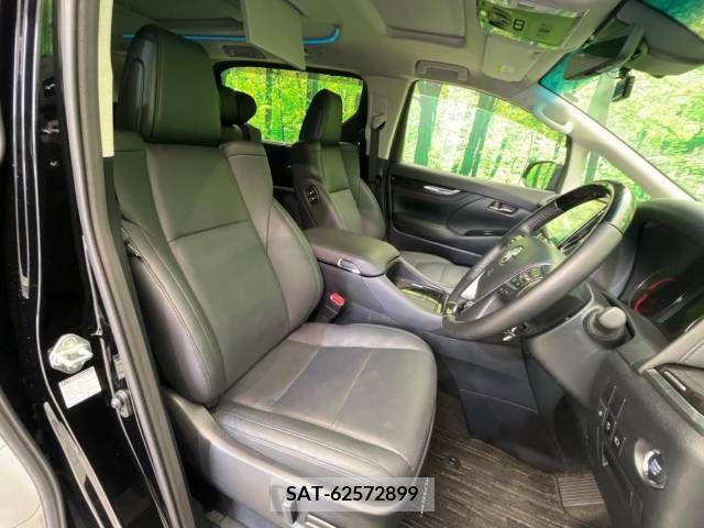 Toyota ALPHARD 2022-10 215778-8