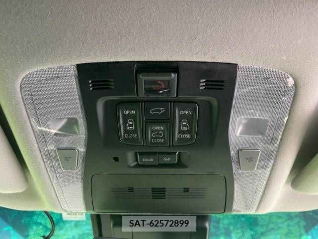 Toyota ALPHARD 2022-10 215778-7