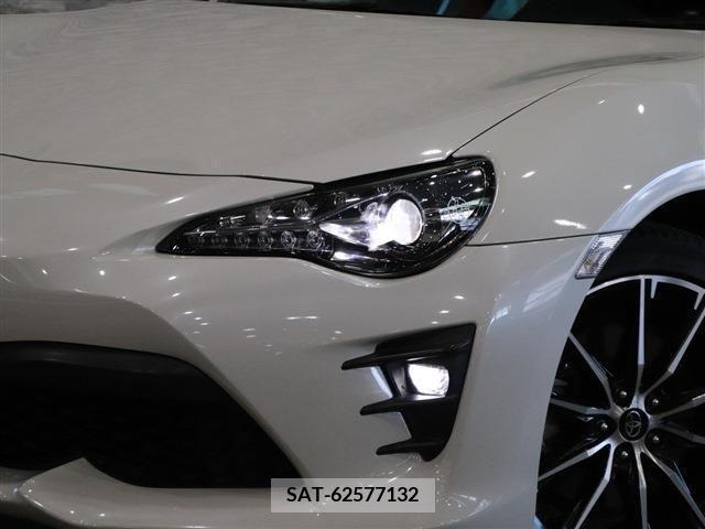 Toyota 86 2017-08 202751-8