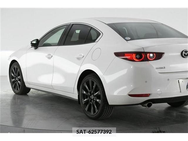Mazda MAZDA3 2021-11 219122-6