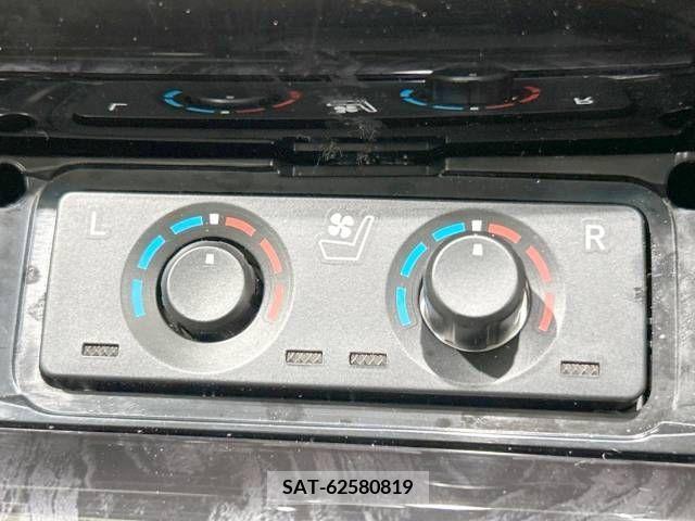 Toyota ALPHARD 2023-04 258988-7