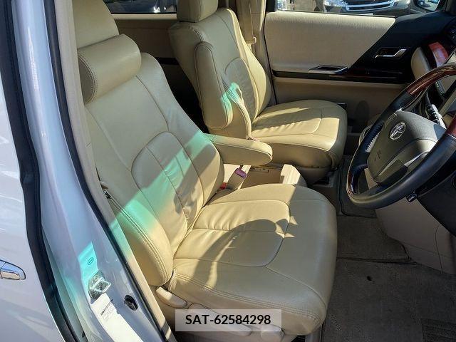 Toyota VELLFIRE 2009-04 205311-11