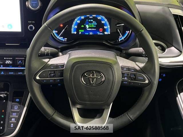 Toyota VOXY HYBRID 2022-10 341953-12