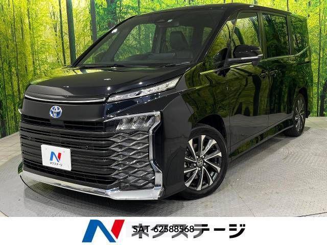Toyota VOXY HYBRID 2022-10 341953-0