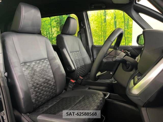 Toyota VOXY HYBRID 2022-10 341953-8