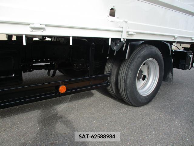 Hino DUTRO 2020-10 200742-11
