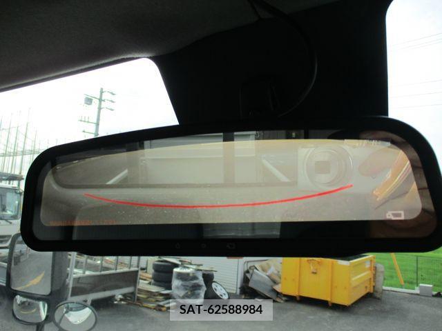 Hino DUTRO 2020-10 200742-15