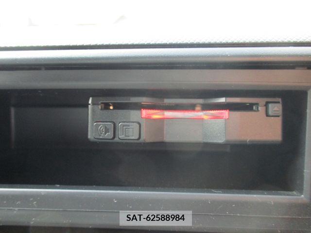 Hino DUTRO 2020-10 200742-16