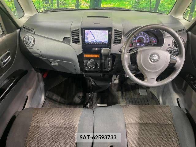 Nissan ROOX 2011-05 276189-1