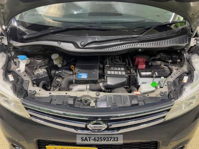 Nissan ROOX 2011-05 276189-18