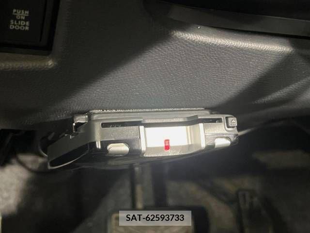 Nissan ROOX 2011-05 276189-5