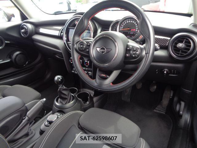 Bmw MINI 2018-09 381858-19