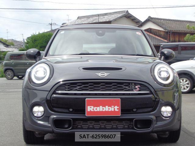 Bmw MINI 2018-09 381858-3