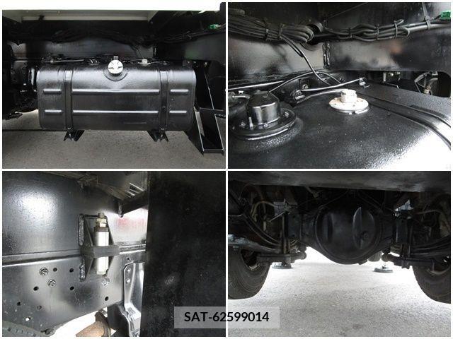 Hino DUTRO 2017-12 200486-17