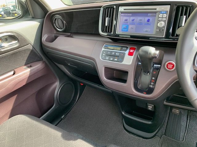 Honda N-ONE 2012-11 24683-5