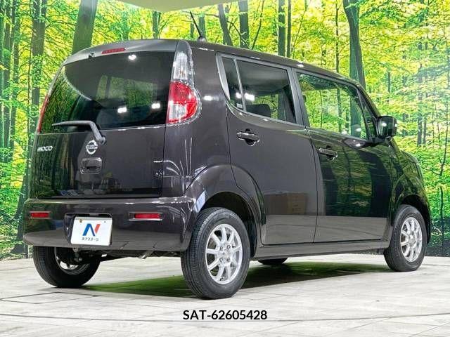 Nissan MOCO 2011-05 324519-17