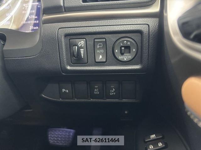 Lexus CT 2014-06 334289-5