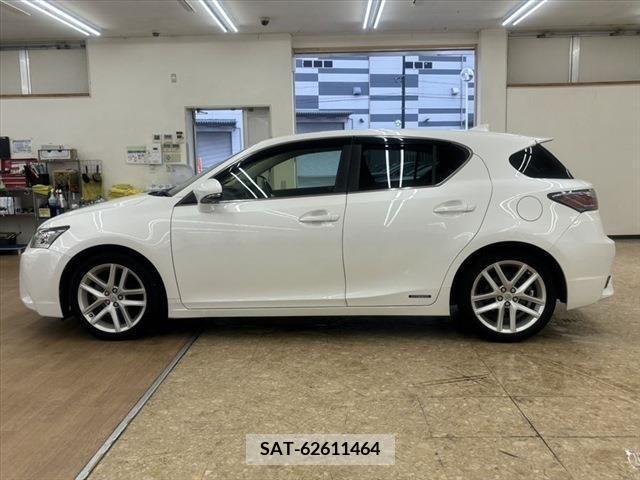 Lexus CT 2014-06 334289-18