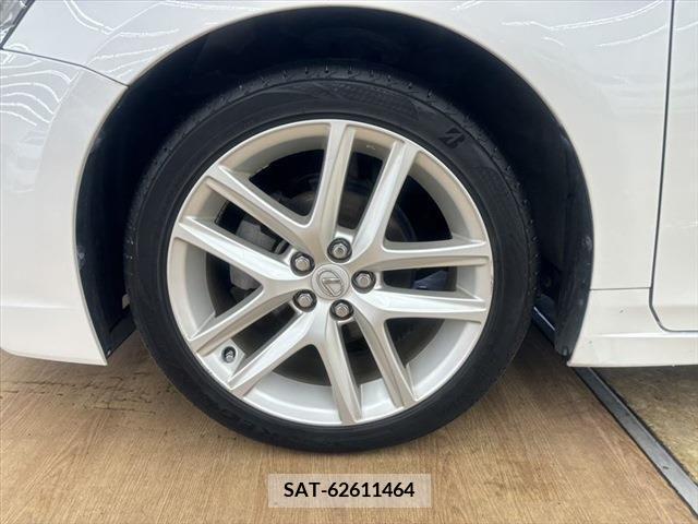 Lexus CT 2014-06 334289-25