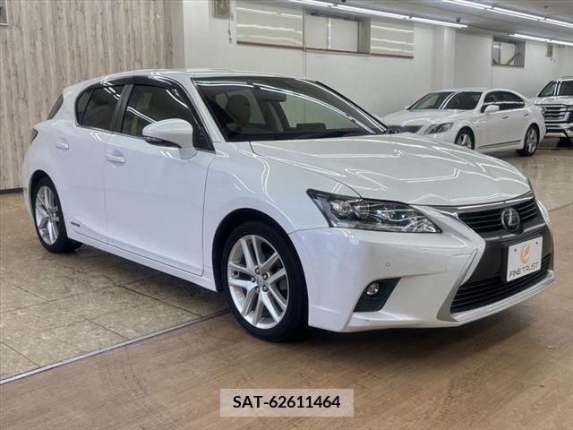Lexus CT 2014-06 334289-13