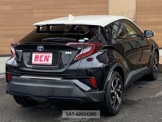 Toyota C-HR 2018-05 265463-2