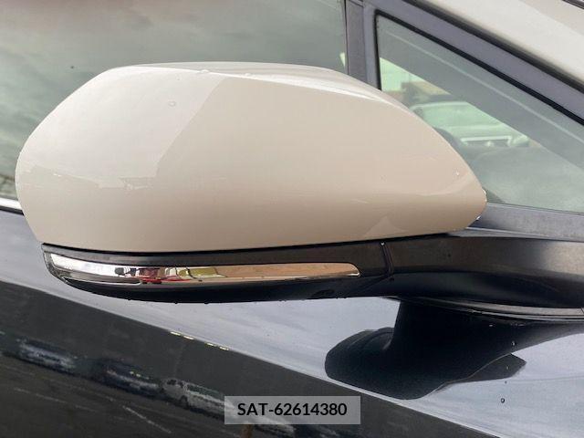 Toyota C-HR 2018-05 265463-22