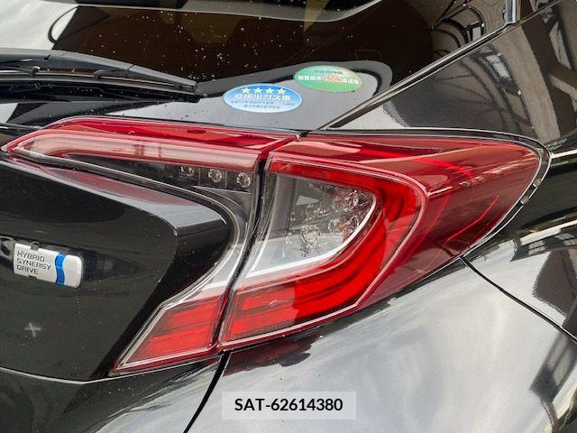 Toyota C-HR 2018-05 265463-23