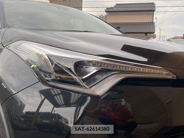 Toyota C-HR 2018-05 265463-25