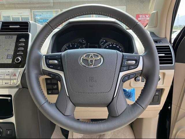 Toyota PRADO 2023-10 18656-3