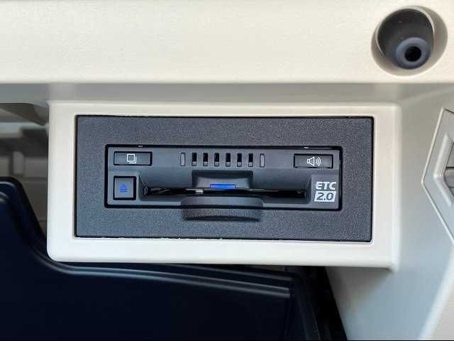 Toyota PRADO 2023-10 18656-7