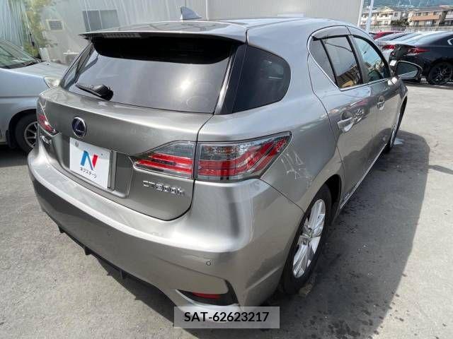 Lexus CT 2016-12 275219-17