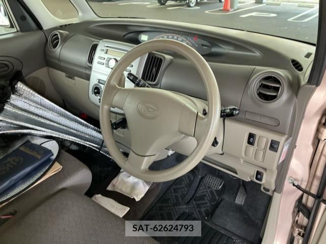 Daihatsu TANTO 2011-10 394518-10