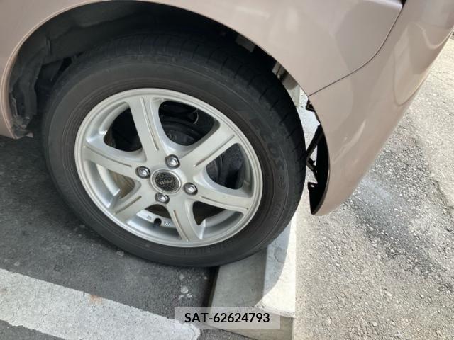 Daihatsu TANTO 2011-10 394518-7