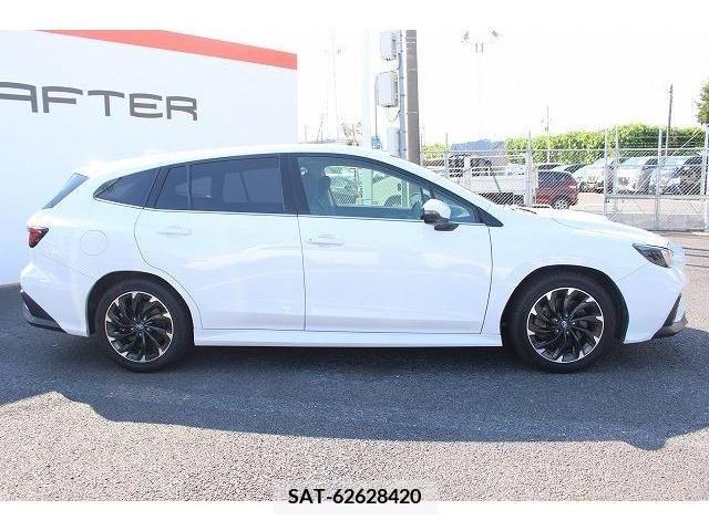 Subaru LEVORG 2022-11 352402-7