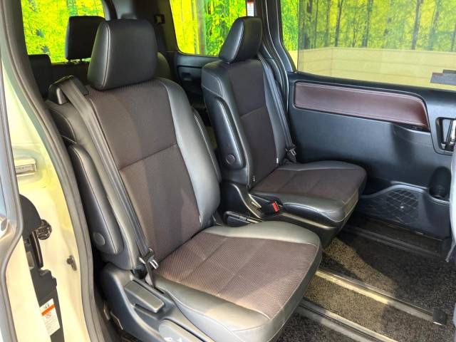 Toyota ESQUIRE 2019-07 190395-8