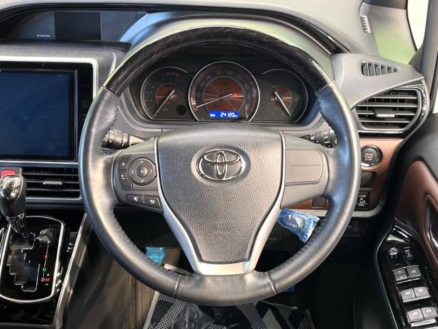 Toyota ESQUIRE 2019-07 190395-11