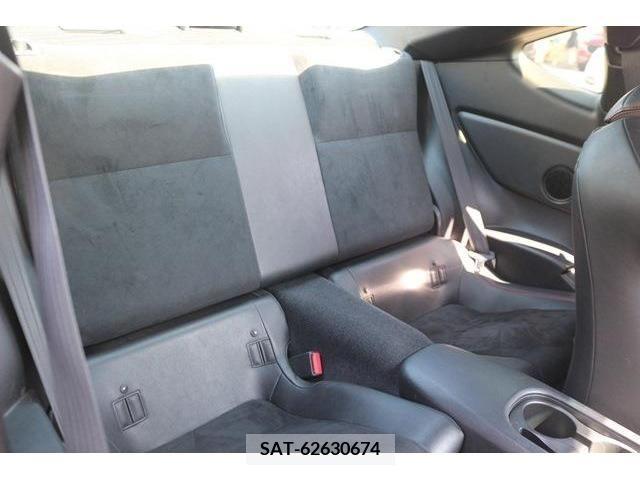 Subaru BRZ 2012-03 220453-13