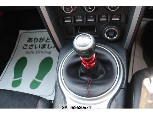 Subaru BRZ 2012-03 220453-4