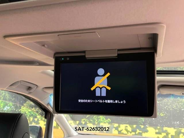 Toyota ALPHARD 2018-10 379197-5