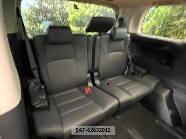 Toyota ALPHARD 2018-10 379197-10