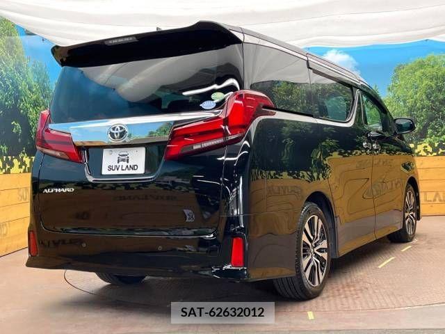 Toyota ALPHARD 2018-10 379197-18