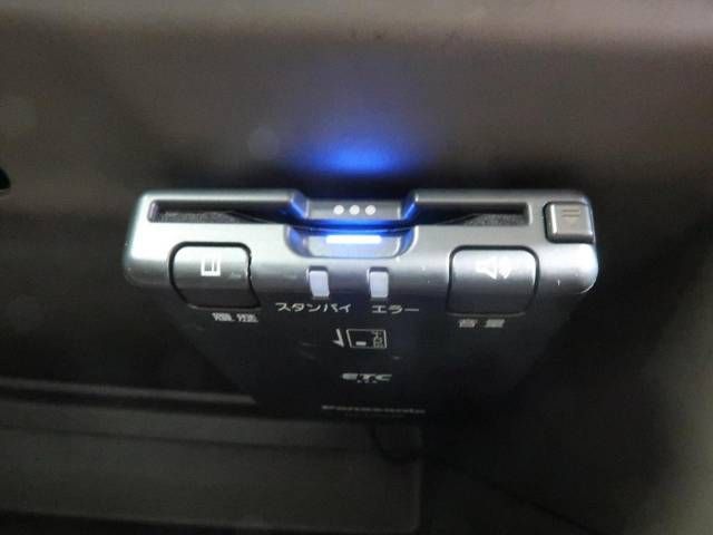 Honda N BOX 2022-03 182324-7