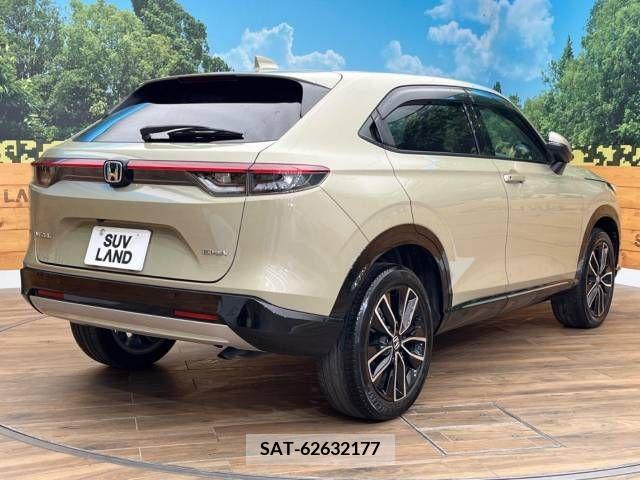 Honda VEZEL 2021-08 383069-17