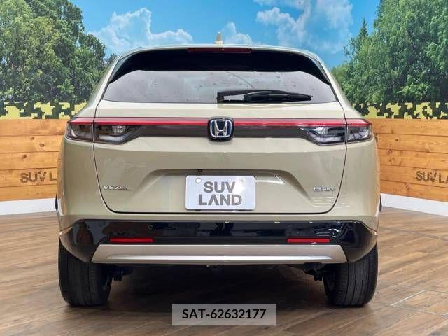 Honda VEZEL 2021-08 383069-15